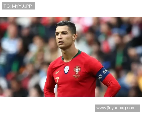 足球明星化身普通路人甲街头挑战引发粉丝热议与欢笑 足球明星化身普通路人甲街头挑战引发粉丝热议与欢笑